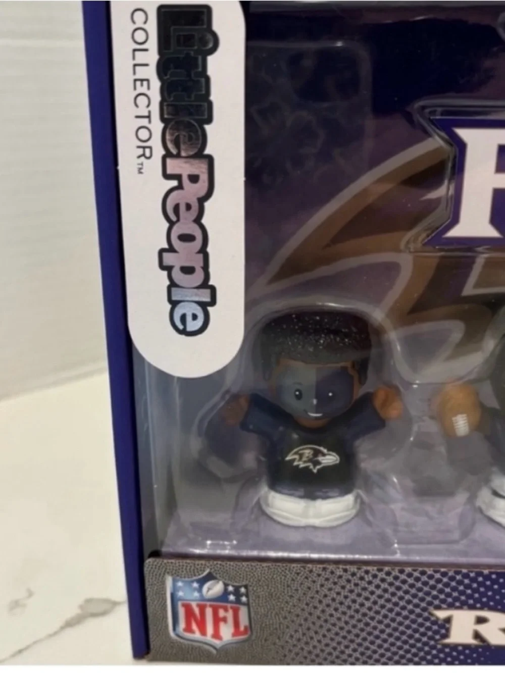 Fisher Price Little People NEW SEALED NFL Baltimore Ravens Ravens Flock Series 1